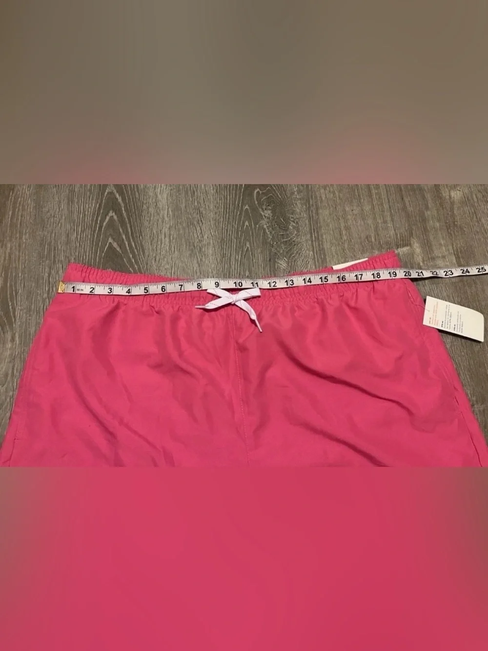 Old Navy Pink Swim Trunks Mens Size XL UPF 40 NWT Mesh Lined 7” Inseam Swimwear